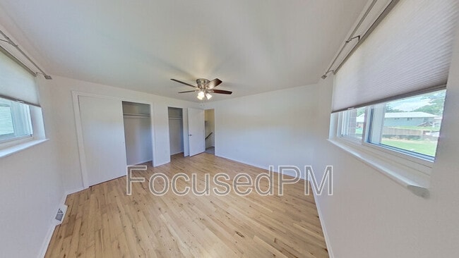 Building Photo - 4675 Holland St