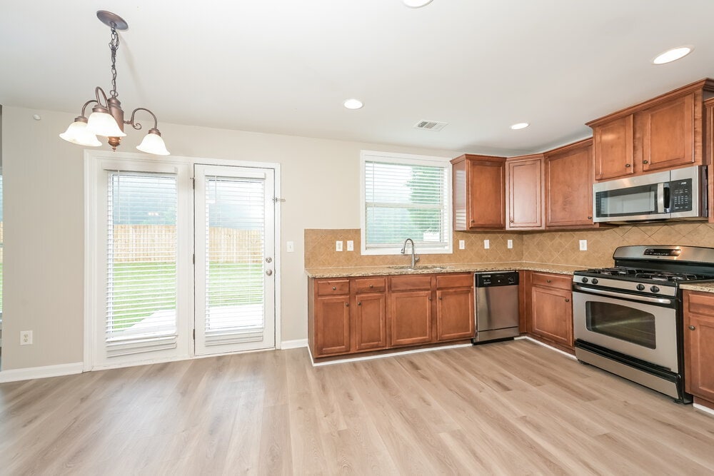 Building Photo - 3065 Hampton Bay Cove NE