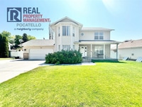 Building Photo - 5 Bedroom 3.5 Bath House - Pet Friendly