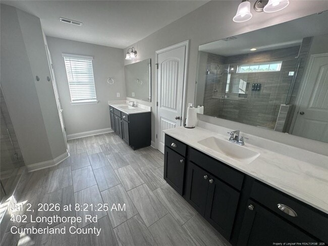 Building Photo - 402 Longthorpe Rd