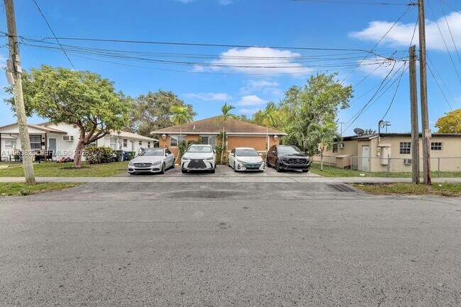 Building Photo - 843 NW 7th St