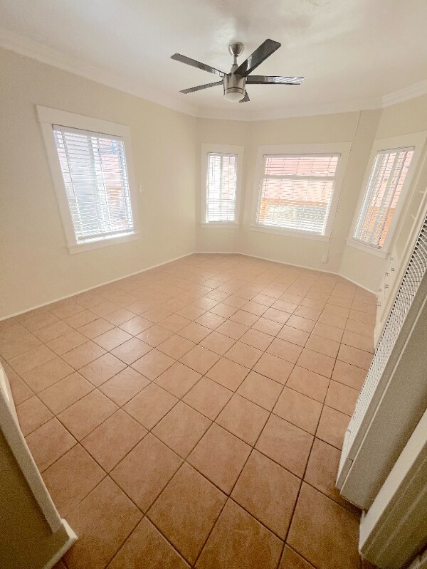 Building Photo - 744 Pine Ave