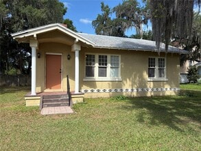 Building Photo - 1285 S Lightsey Ave