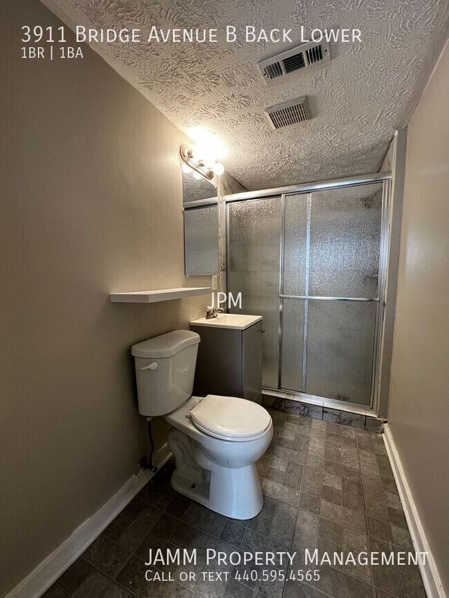 Building Photo - Ohio City: Modern 1-Bedroom 1-Bathroom LOW...