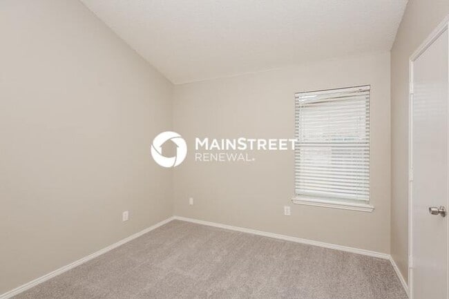 Building Photo - 3 Bedroom Pet-Friendly Home in Fort Worth,...