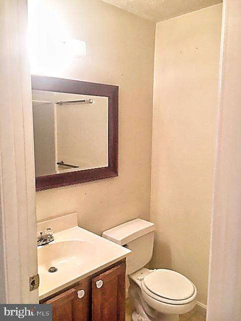 Building Photo - 2145 Wainwright Ct