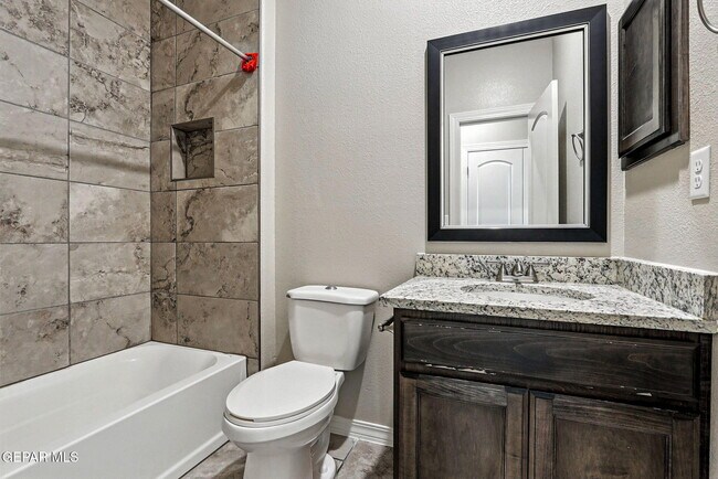 Building Photo - 12360 Desert Path Ct