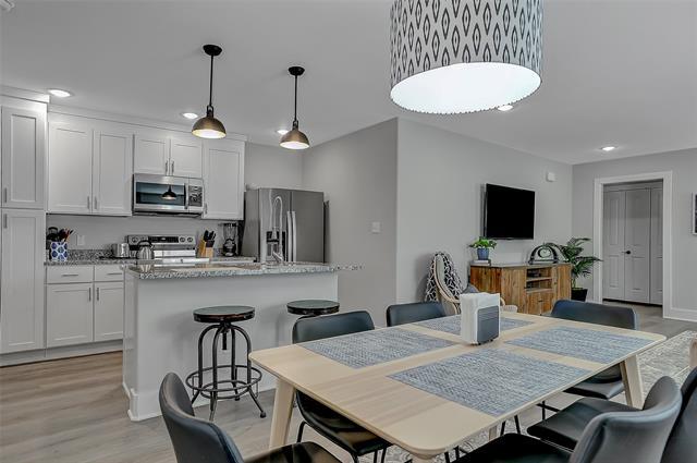 Building Photo - 731 Layne Dr