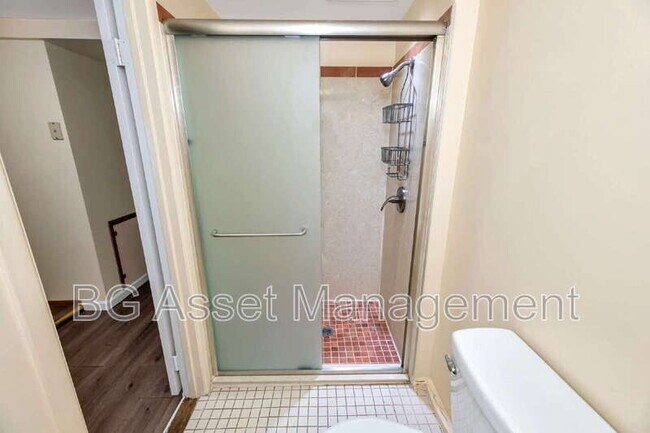 Building Photo - 6606 Aqua Vista Ct