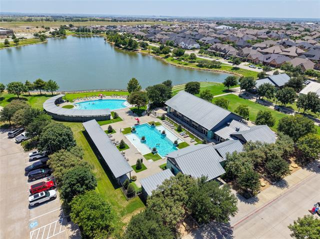 Building Photo - 537 Parkside Dr