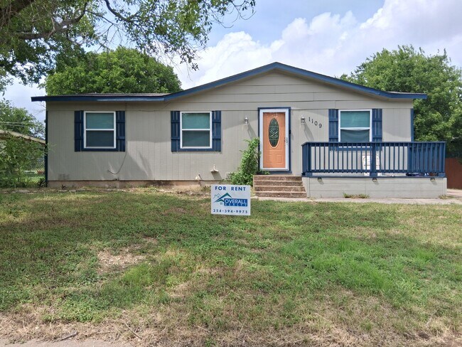 Building Photo - 1109 Elyse Dr