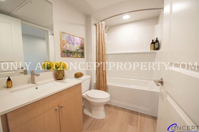 Building Photo - Experience Refined Mountain Living in a Modern 2-Bed, 2-Bath Apartment at Studio Crossing!