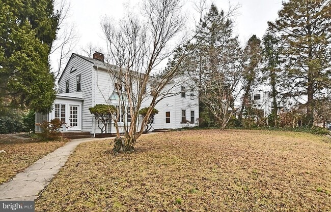 Building Photo - 4509 Ellicott St NW