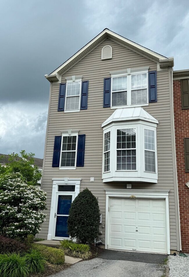 Lovely Townhome in Chapman Woods 80 Alexis Dr Newark DE 19702