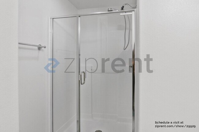 Building Photo - 2409 Via Alicante
