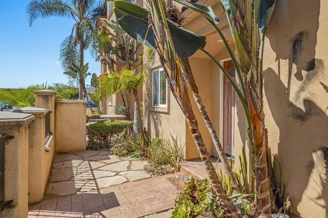 Building Photo - 4060 1st Ave.