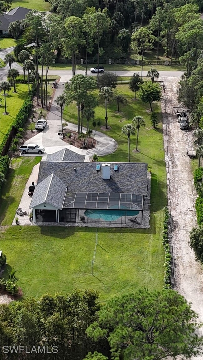 Building Photo - 3631 1st Ave NW