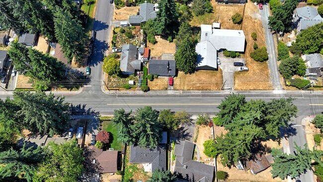 Building Photo - 22705 Mountlake Terrace