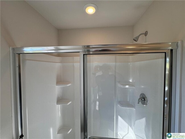 Building Photo - 7666 Clayton Ave