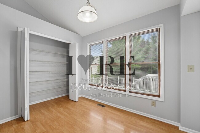Building Photo - 358 Belle Haven Pkwy