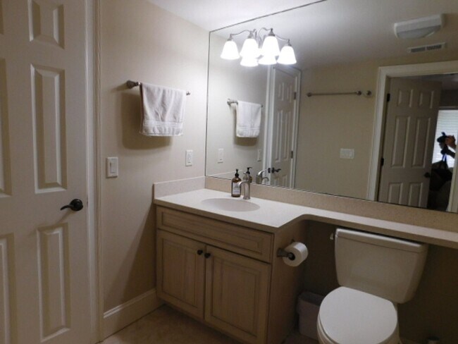 Building Photo - Beautiful Home Located In Indigo Run