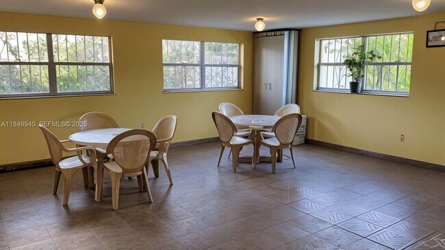 Building Photo - 7830 Dickens Ave