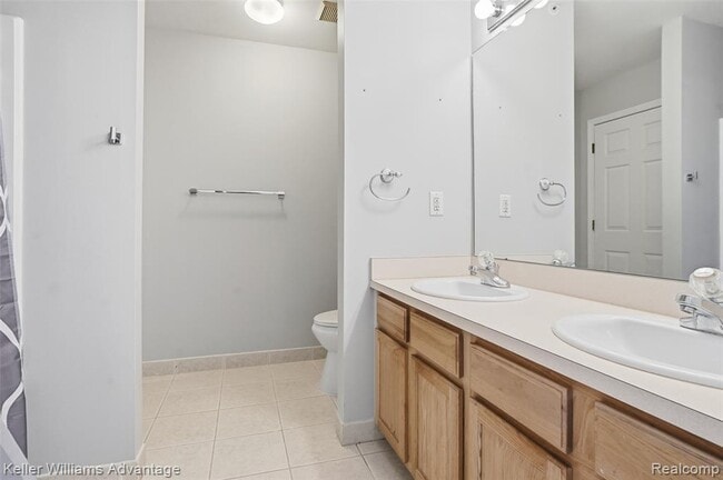 Building Photo - 513 Cherry Orchard Rd