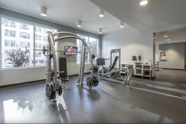 Building Photo - 300 S Church St