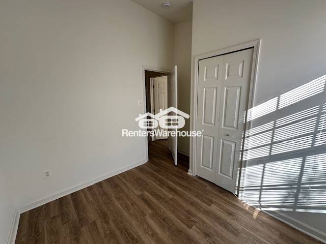 Building Photo - 7120 Fox Harbor Way