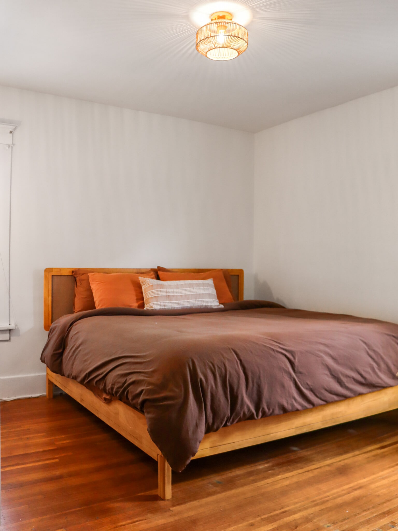 king sized bed - 248 Hartwell Rd