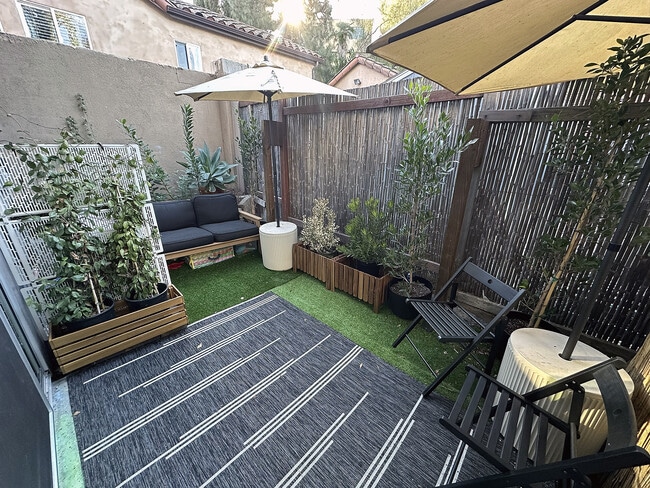 Building Photo - 2284 India St