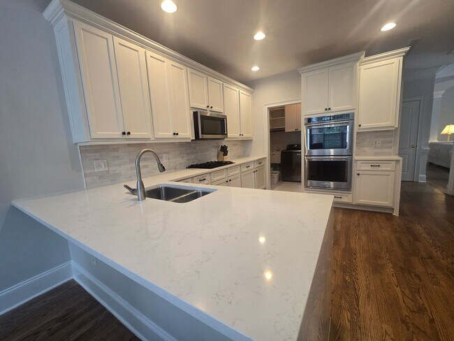 Building Photo - Brier Creek Country Club - Furnished Home