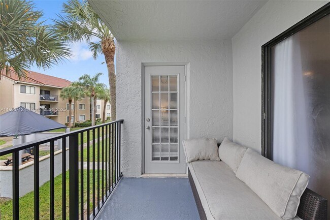 Building Photo - 9222 W Atlantic Blvd