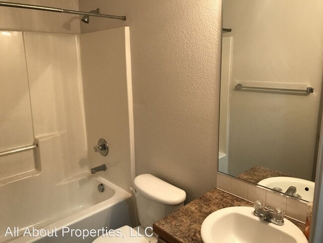 Building Photo - 5 br, 3 bath House - 1832 85th Avenue Ct