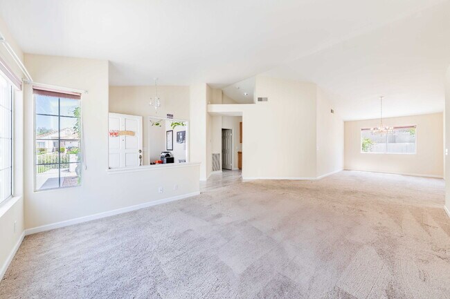 Building Photo - The Colony 55+ community. Great 2 bedroom/...