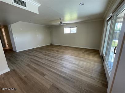 Building Photo - 2139 S La Rosa Dr