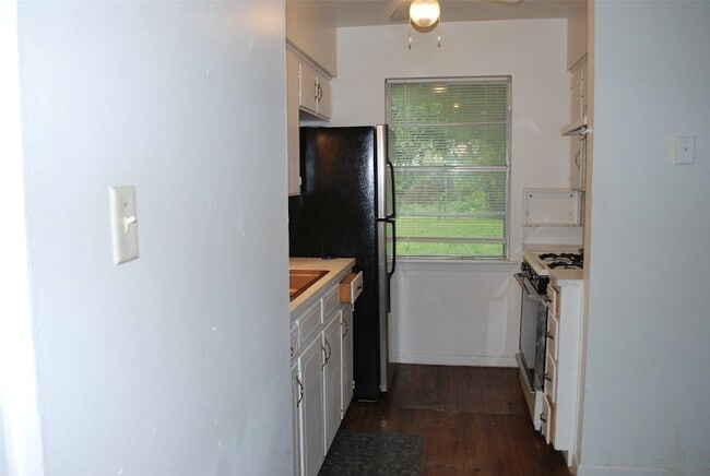 Building Photo - 3809 Titan Trail