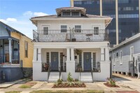 Building Photo - 2622-24GenPe