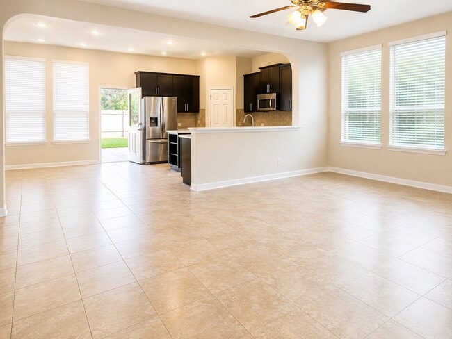 Building Photo - 10306 Hartfield Bluff Ln