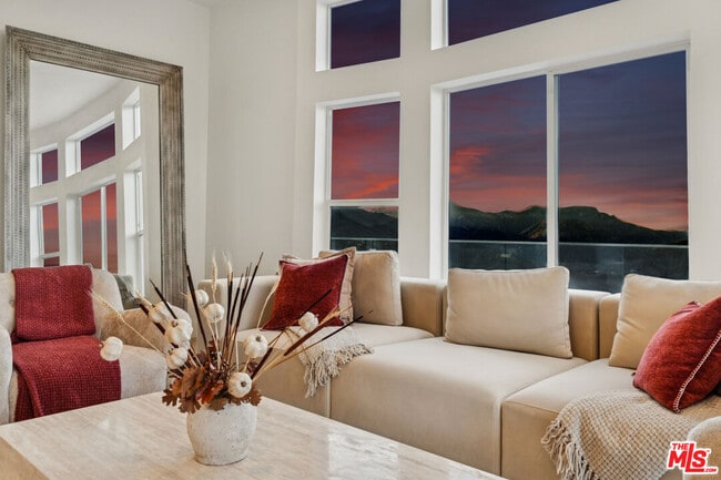 Building Photo - 265 Westlake Blvd