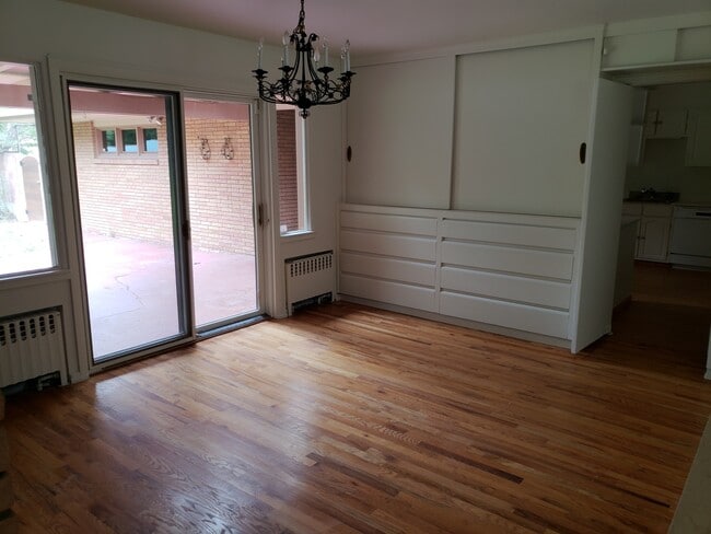 Building Photo - 3721 McComb Ave