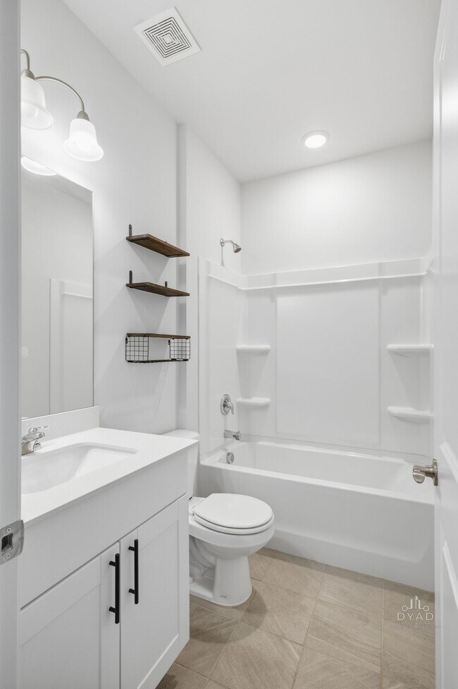 Building Photo - 3707 Clementine Ln