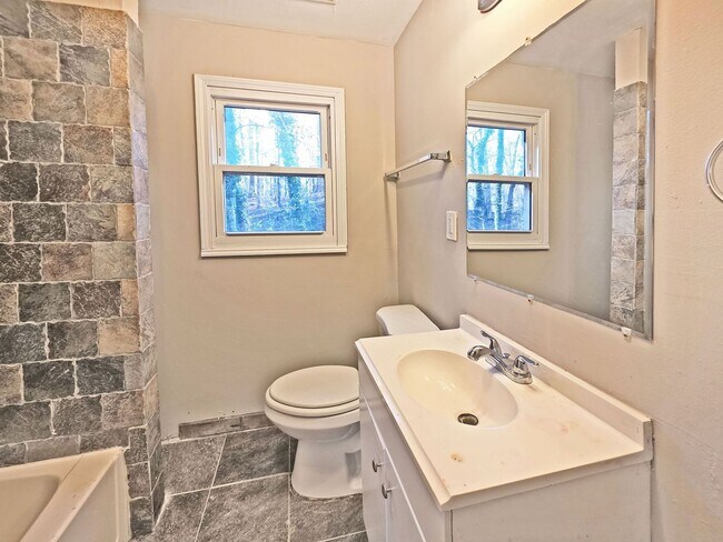 Building Photo - Updated 3-Bedroom Ranch Backing to Swann Nature Preserv