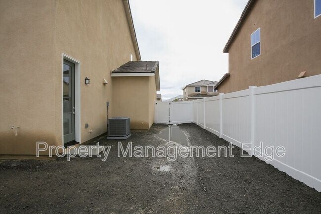 Building Photo - 31529 Cobalite Dr