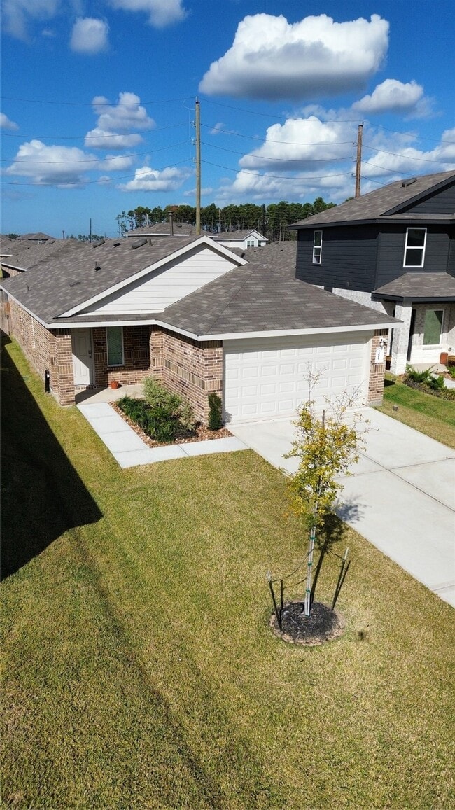 Building Photo - 23811 Desert Brush Ct