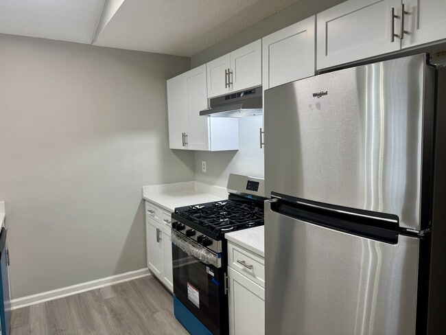 Building Photo - 110 Wedgewood Walk