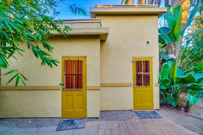 Building Photo - 3131 E Corto Pl