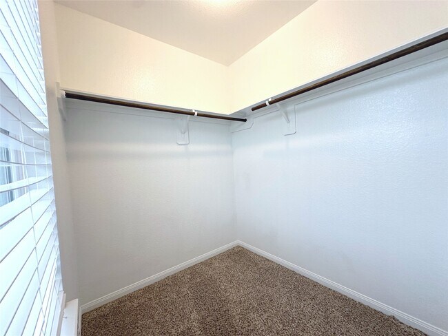 Building Photo - 5211 Daintree River Ct