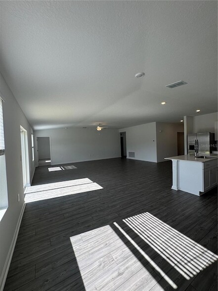 Building Photo - 8283 SW 42nd Cir