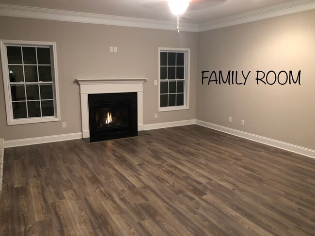 Building Photo - 8117 River House Rd